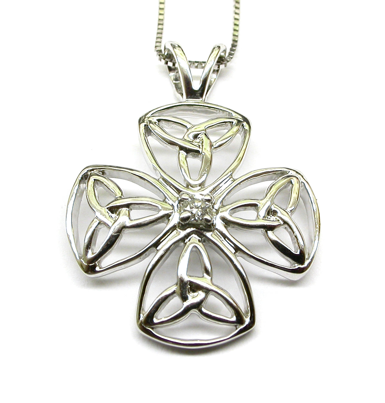 MA 223 Diamond White 3036u